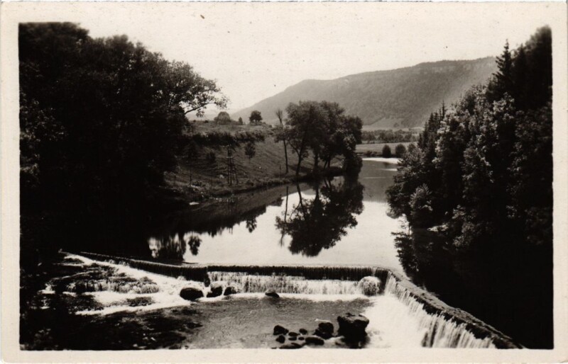 Carte postale ancienne Champagnole L'Ain depuis le pont à Champagnole