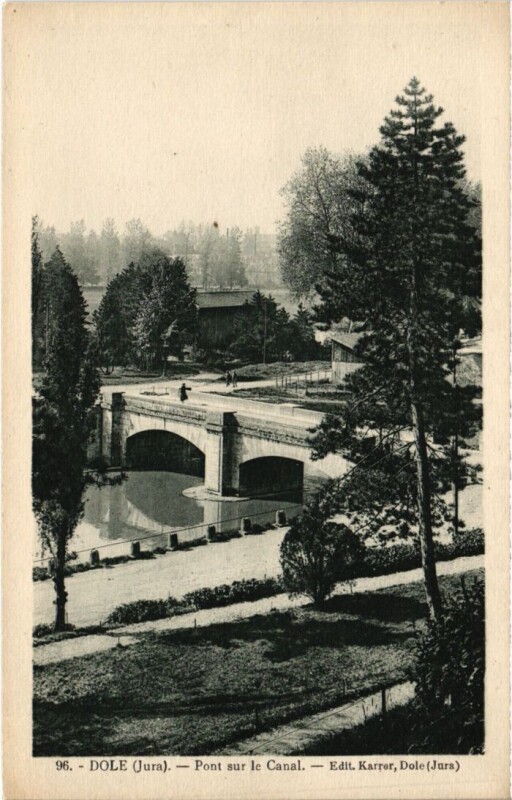 Carte postale ancienne Dole Pont sur le Canal