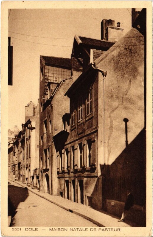 Carte postale ancienne Dole Maison Natale de Pasteur