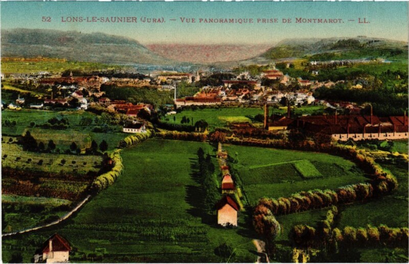 Carte postale ancienne Lons le Saunier vue panoramique à Lons-le-Saunier