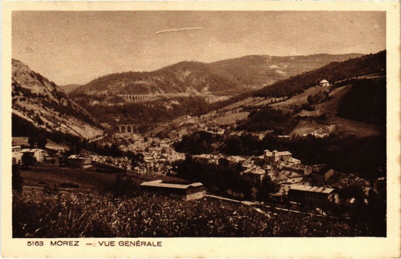 Carte postale ancienne Morez vue generale
