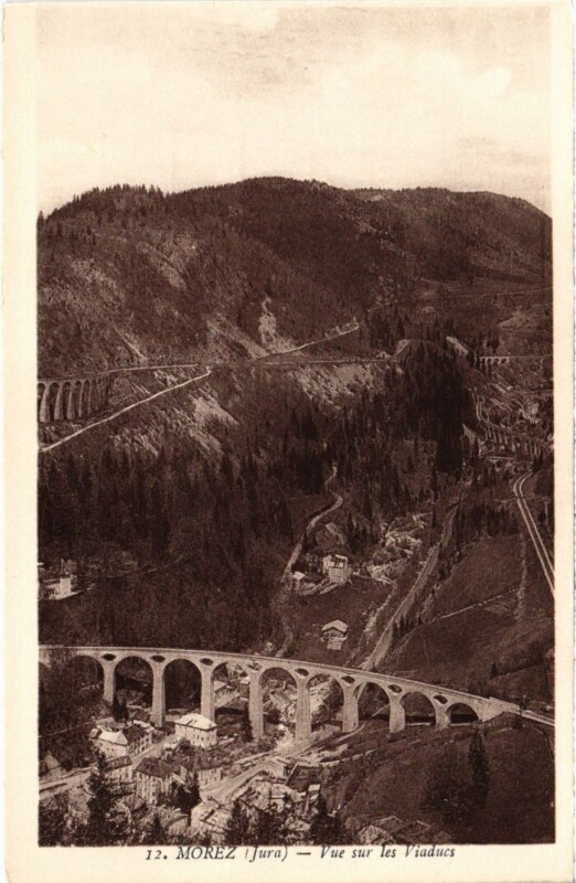 Carte postale ancienne Morez vue sur les Viaducs