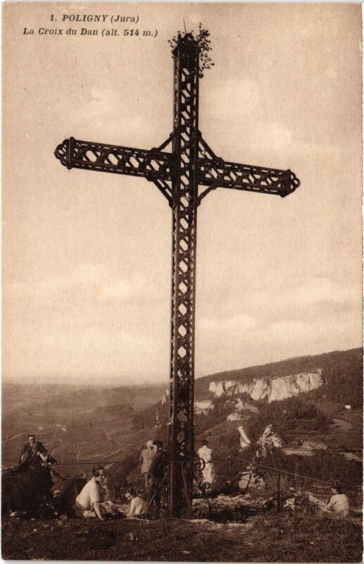 Carte postale ancienne Poligny La Croix du Dan à Poligny
