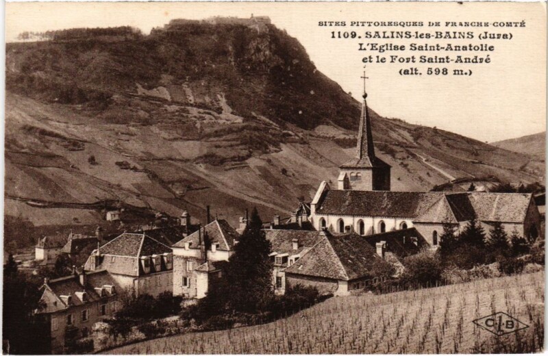 Carte postale ancienne Salins les Bains Eglise Saint-Anatolie à Salins-les-Bains