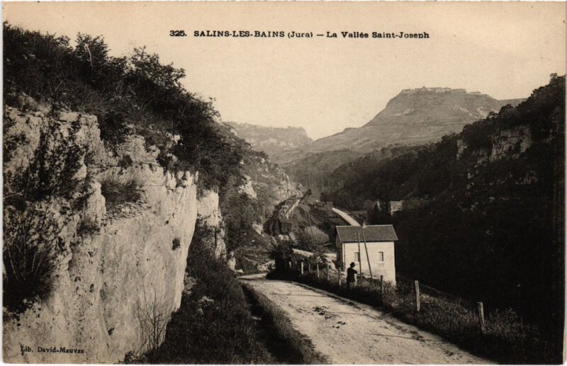 Carte postale ancienne Salins les Bains La Vallee Saint-Joseph à Salins-les-Bains