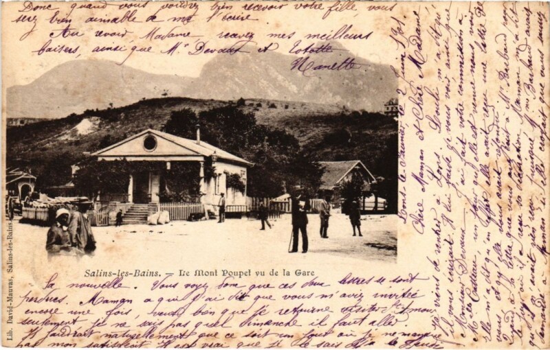 Carte postale ancienne Salins les Bains Mont Poupet vu de la Gare à Salins-les-Bains