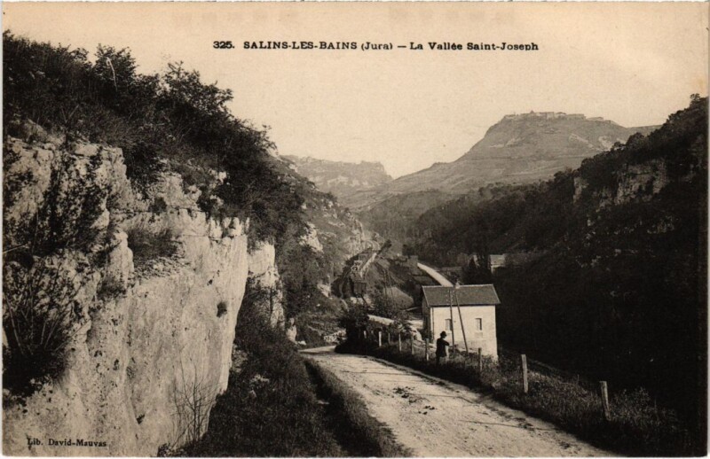 Carte postale ancienne Salins les Bains La Vallee Saint-Joseph à Salins-les-Bains