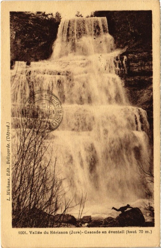 Carte postale ancienne Vallee du Herisson Cascade en eventail