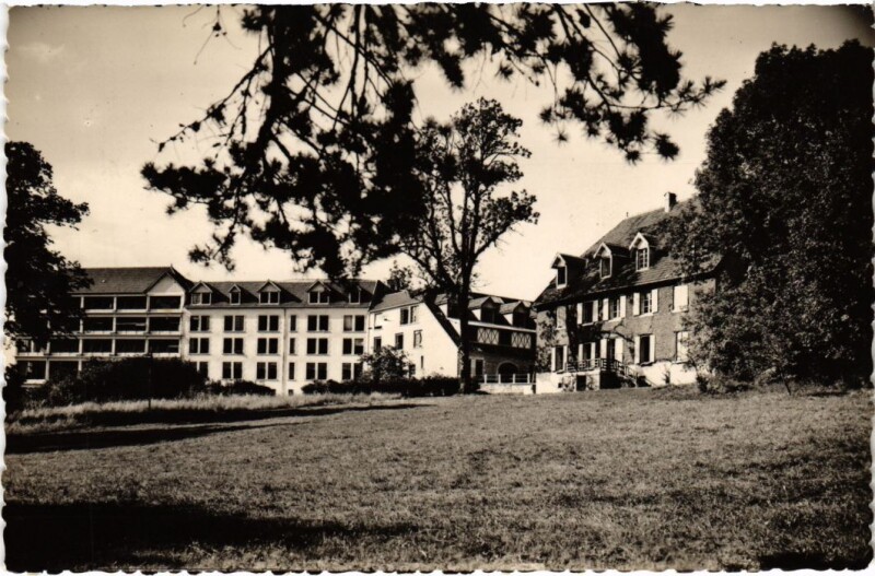 Carte postale ancienne La Grange sur le Mont Sanatorium Curaero