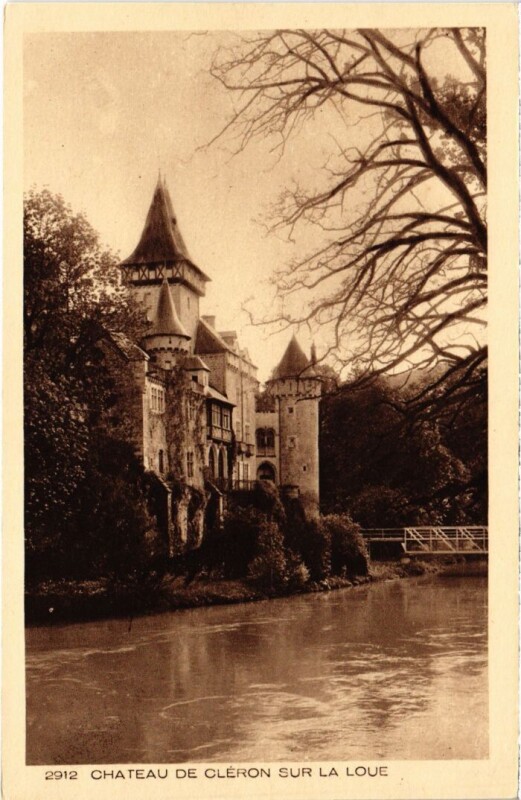 Carte postale ancienne Chateau de Cleron sur la Loue
