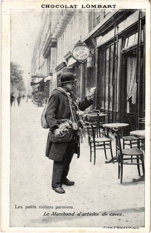 Carte postale ancienne Paris Petits Metiers Le Marchand d'articles de caves