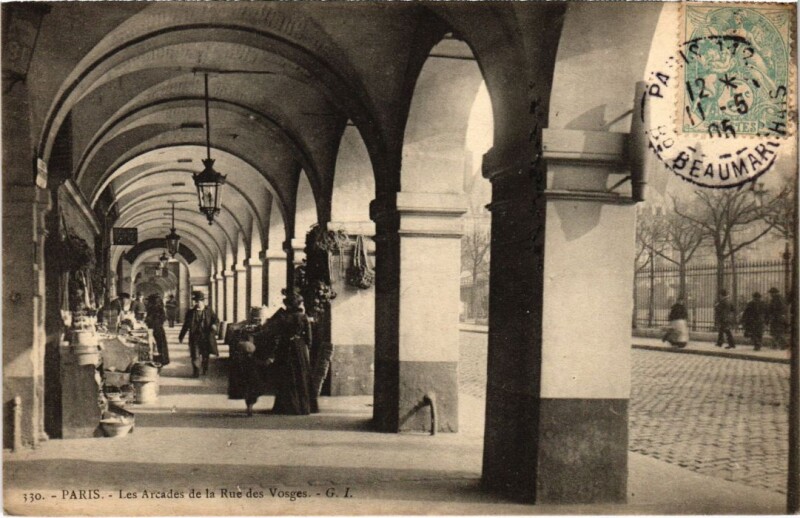 Carte postale ancienne Paris 4e Les Arcades Rue des Vosges à Paris 4e