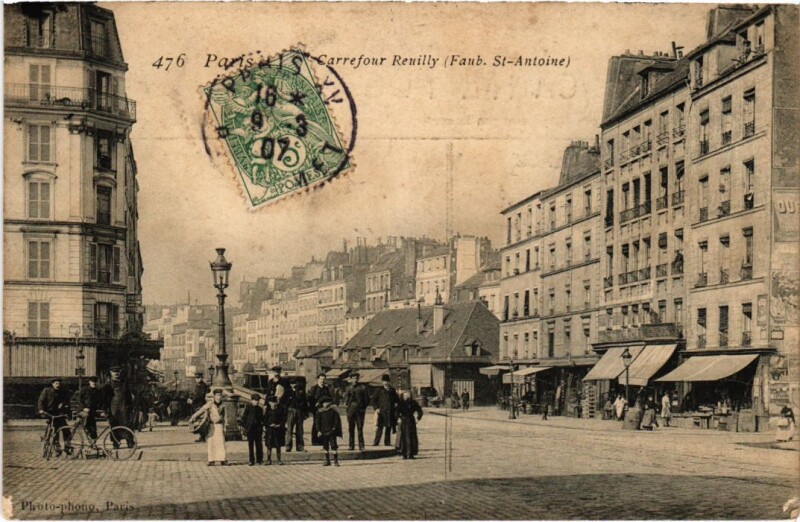 Carte postale ancienne Paris 12e carrefour Reuilly à Paris 12e