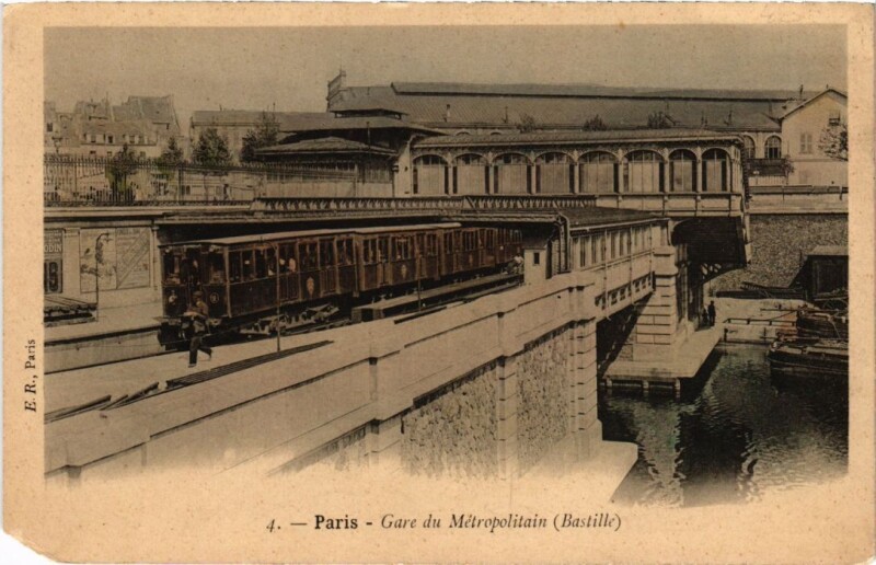 Carte postale ancienne Paris Gare de la Bastille Metropolitain à Paris