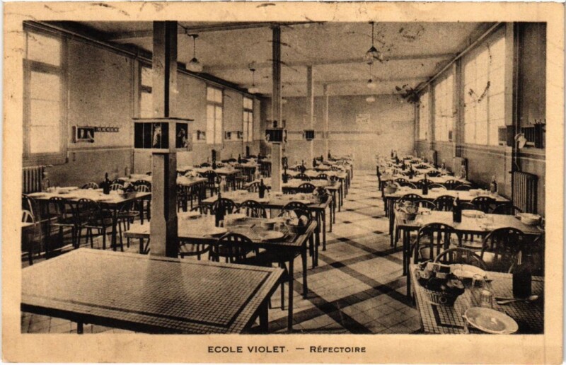 Carte postale ancienne Ecole Violet - Réfectoire à Paris 15e