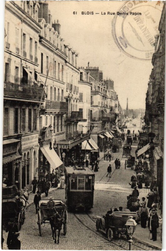 Carte postale ancienne Blois La Rue Denis-Papin France à Blois