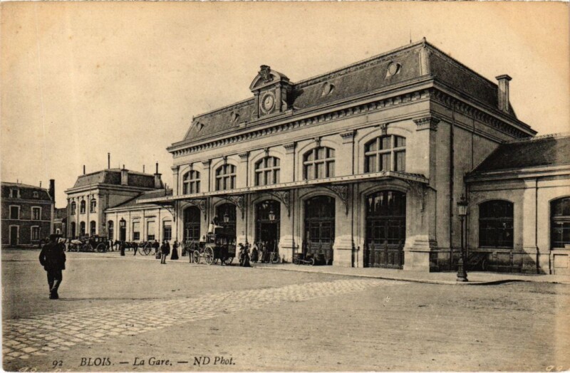 Carte postale ancienne Blois La Gare France à Blois