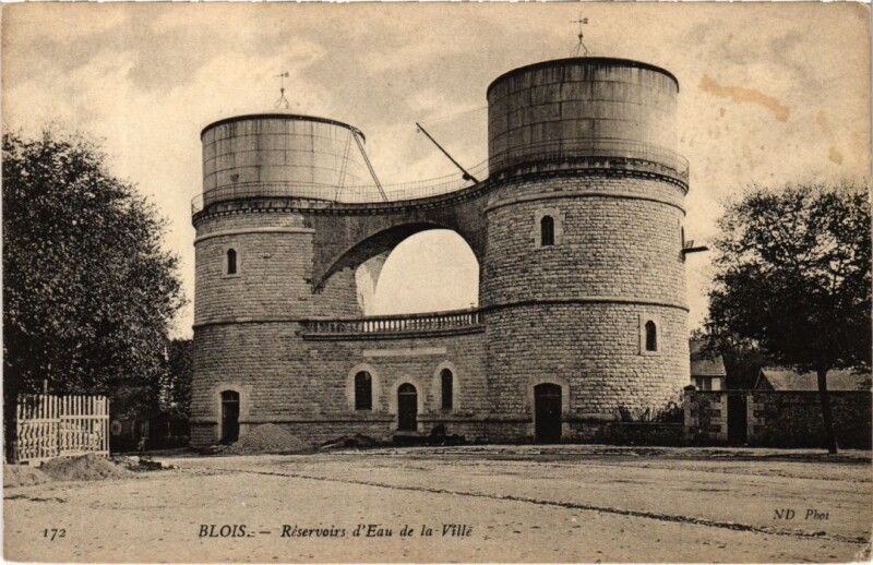 Carte postale ancienne Blois Reservoirs d'Eau de la Ville France à Blois