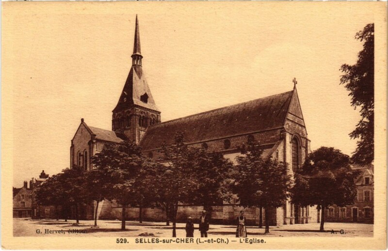 Carte postale ancienne Selles sur Cher L'Eglise France à Selles-sur-Cher