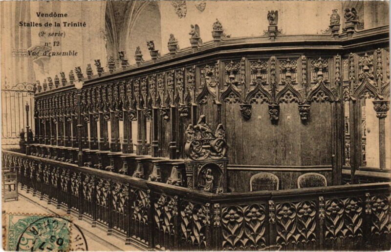 Carte postale ancienne Vendome Stalles de la Trinite France