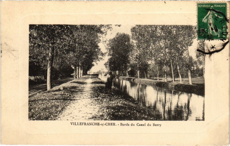 Carte postale ancienne Villefranche s Cher Bords du Canal du Berry France