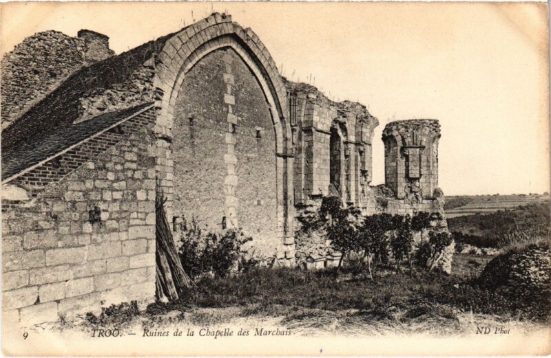 Carte postale ancienne Troo Ruines de la Chapelle des Marchais France