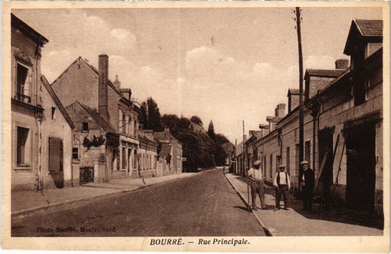 Carte postale ancienne Bourre Rue Principale France