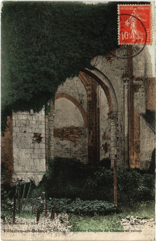 Carte postale ancienne Villedieu-en-Beauce Ancienne Chapelle du Chateau en ruines France