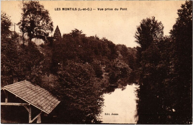 Carte postale ancienne Les Montlis Vue prise du Pont France