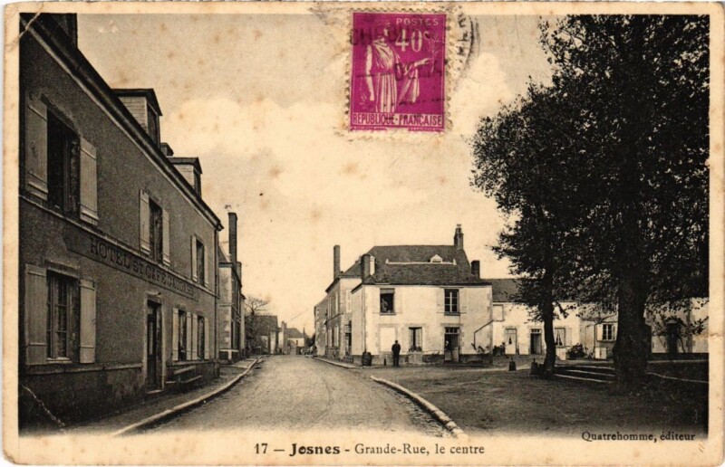 Carte postale ancienne Josnes Grande Rue, le centre France à Josnes
