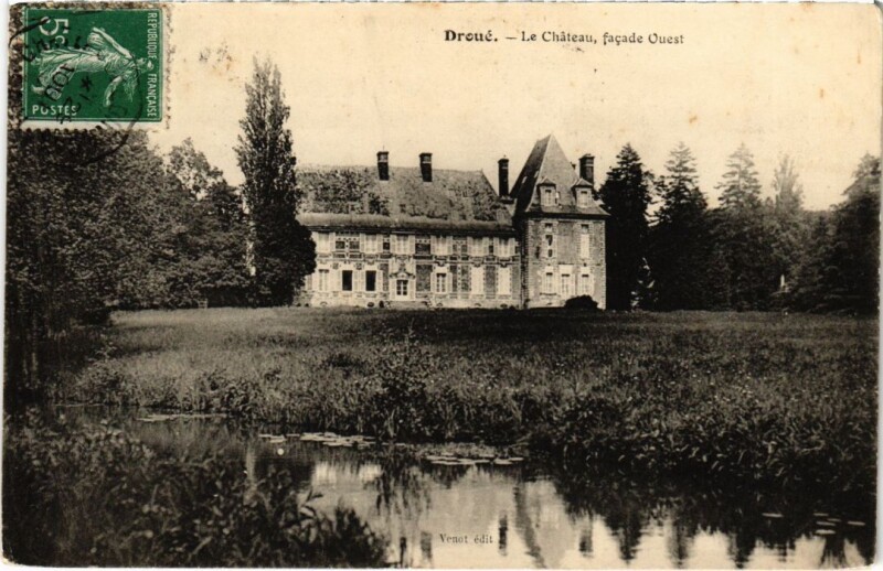 Carte postale ancienne Droue Le Chateau, facade Ouest France