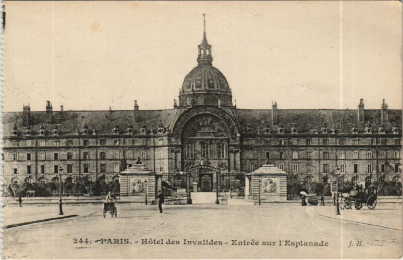 Carte postale ancienne Paris 7e Hotel des Invalides Entrée