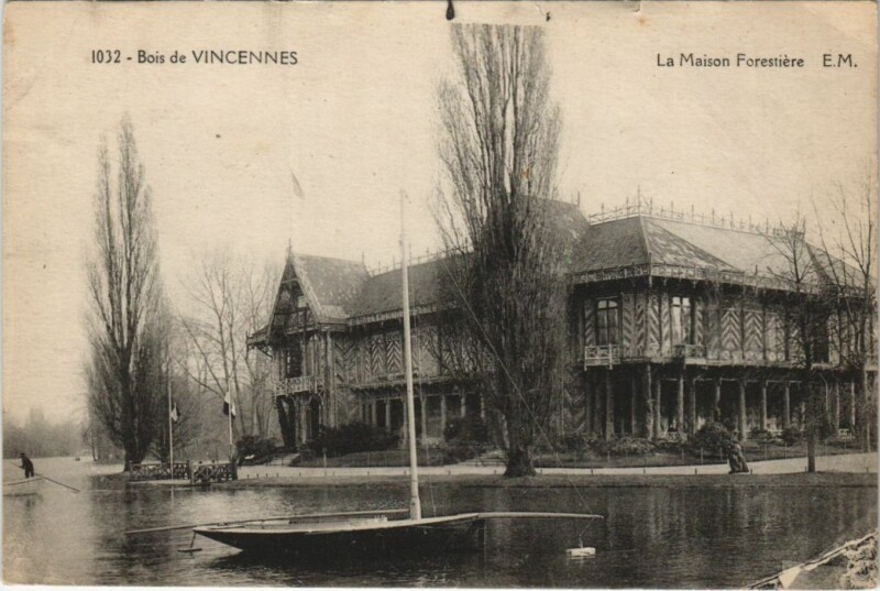 Carte postale ancienne Bois de Vincennes - La Maison Forestière à Paris 12e