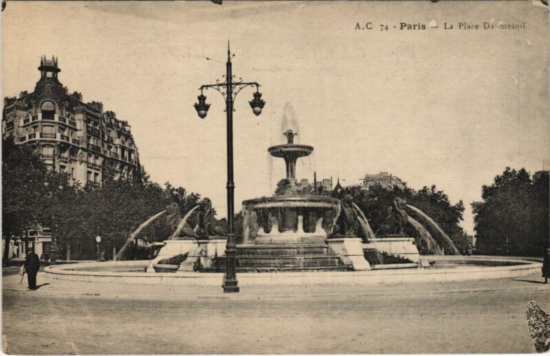Carte postale ancienne Paris 12e Place Daumesnil La Fontaine