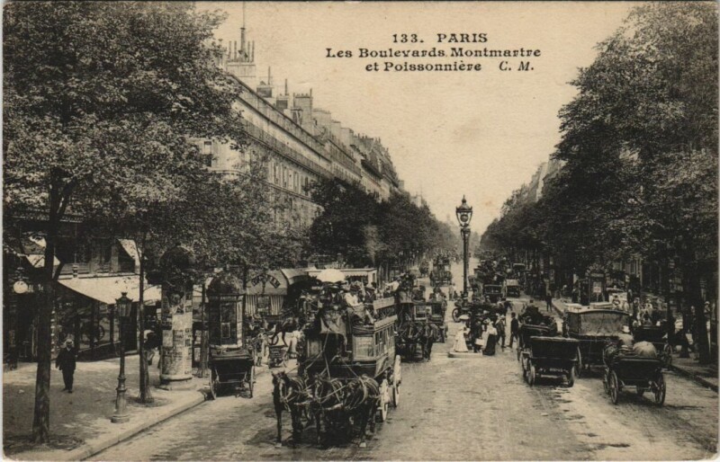 Carte postale ancienne Paris 9e Les Grands Boulevards