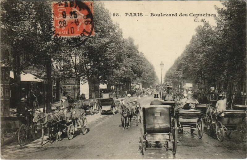 Carte postale ancienne Paris 9e Les Grands Boulevards
