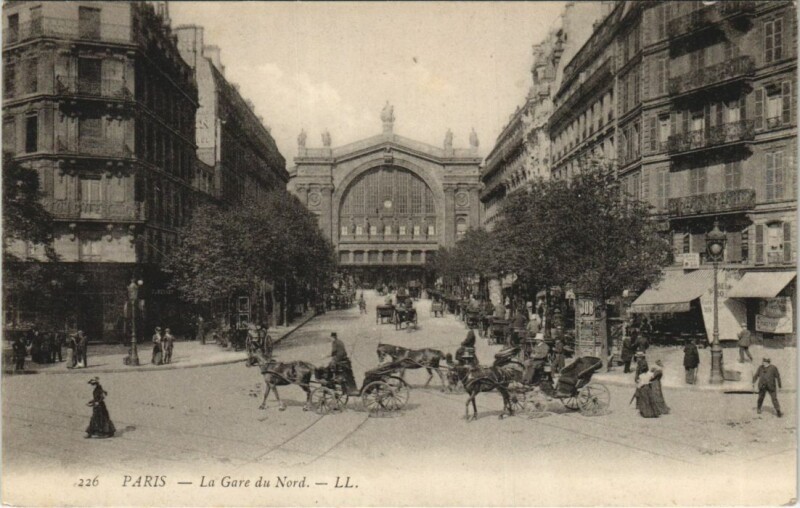 Carte postale ancienne Paris 10e Gare du Nord