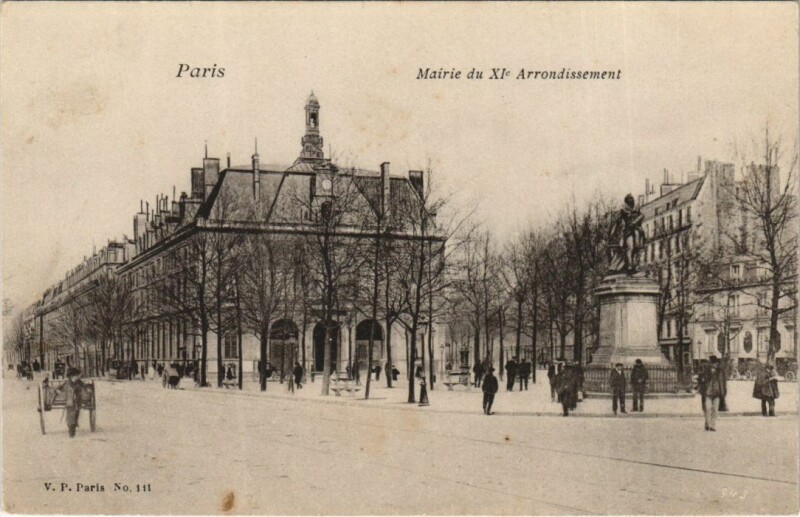 Carte postale ancienne Paris 11e Le Mairie