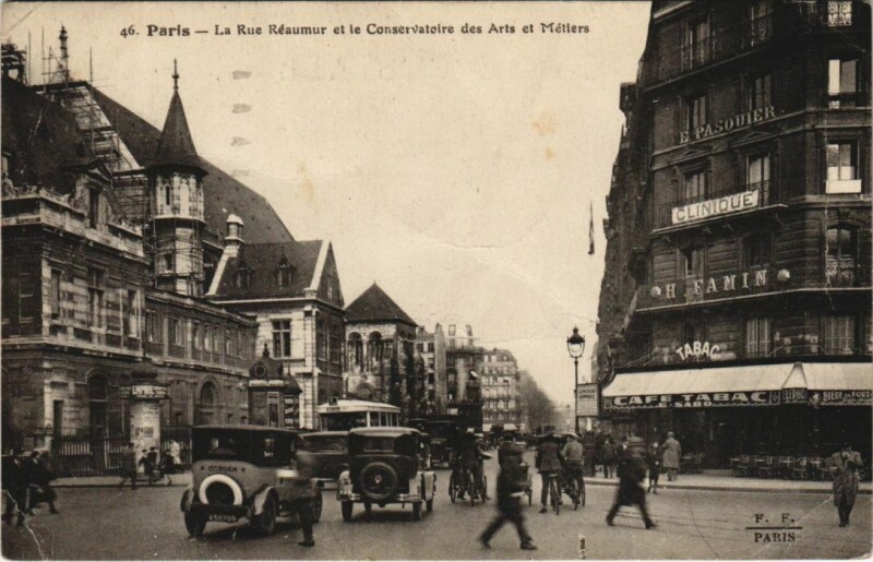Carte postale ancienne Paris 3e Rue Réaumur à Réau