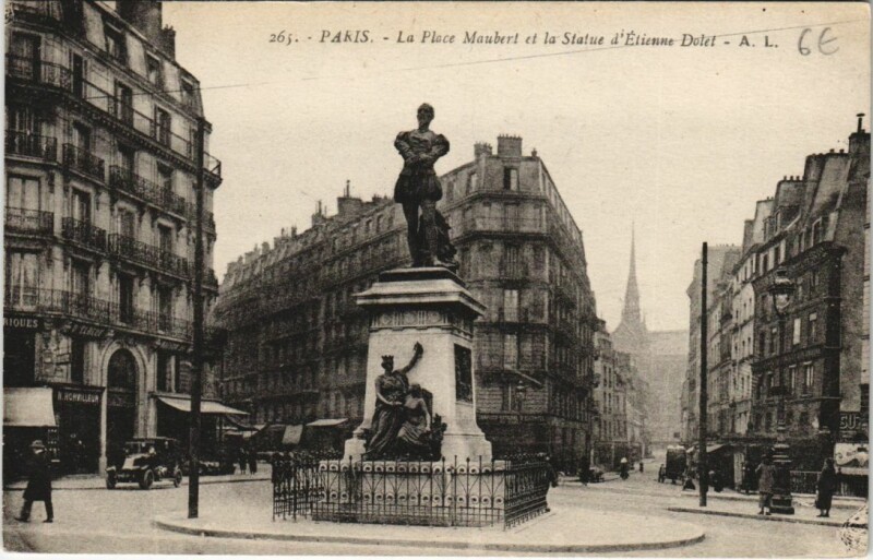 Carte postale ancienne Paris 5e Place Maubert