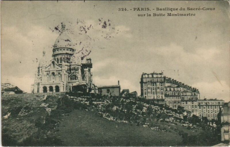 Carte postale ancienne Basilique du Sacré-Coeur sur la Butte Montmartre à Paris 18e