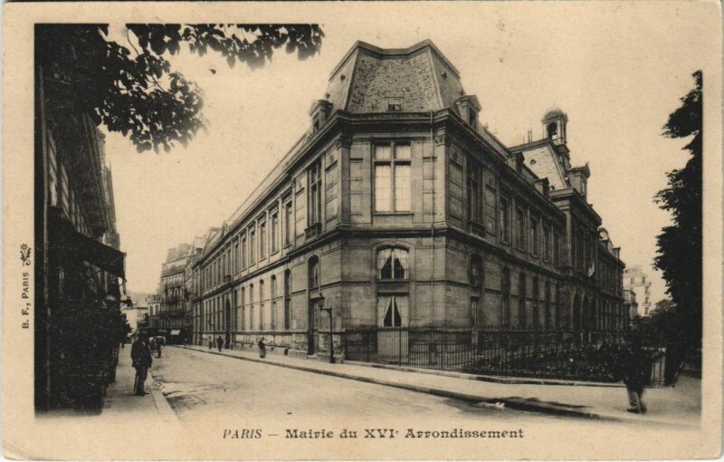 Carte postale ancienne Mairie du XVIe Arrondissement à Paris 16e