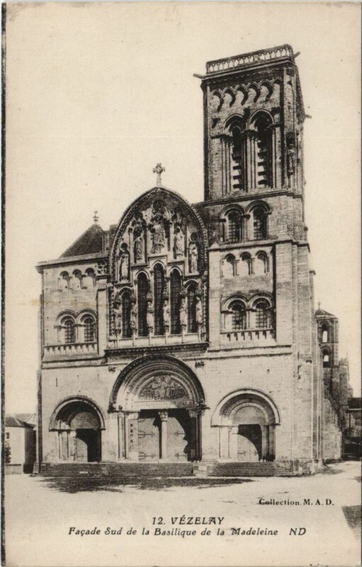 Carte postale ancienne Vezelay Facade Sud de la Basilique de la Madeleine
