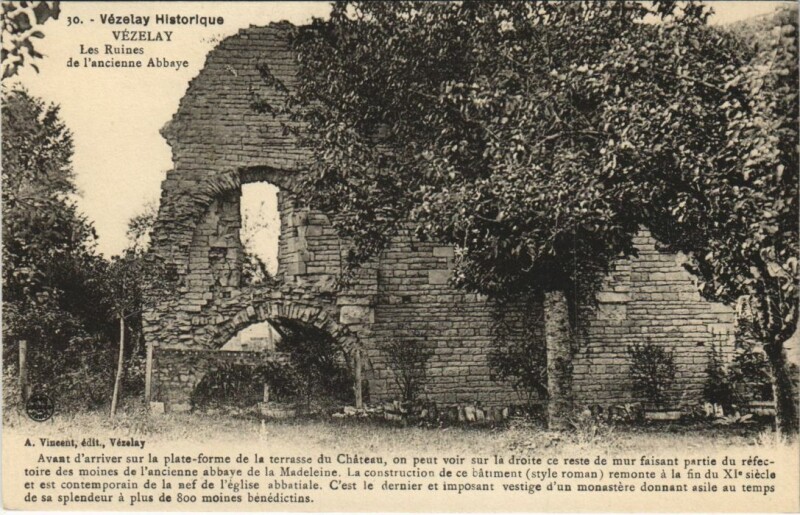 Carte postale ancienne Vezelay Les Ruines de l'Ancienne Abbaye