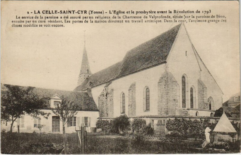Carte postale ancienne La Celle-Saint-Cyr L'Eglise et le Presbytere à La Celle-Saint-Cyr
