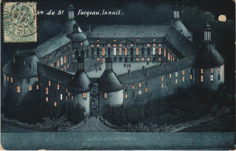Carte postale ancienne Saint-Fargeau Le Chateau la Nuit - Vue Generale à Saint-Fargeau