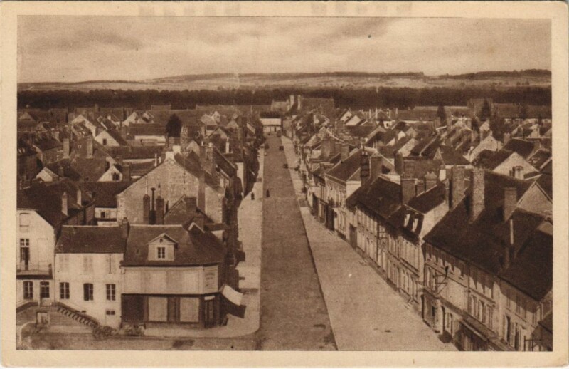 Carte postale ancienne Villeneuve-l'Archeveque Vue Generale