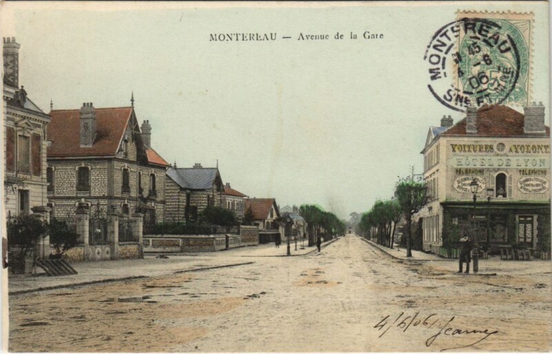 Carte postale ancienne Montereau Avenue de la gare