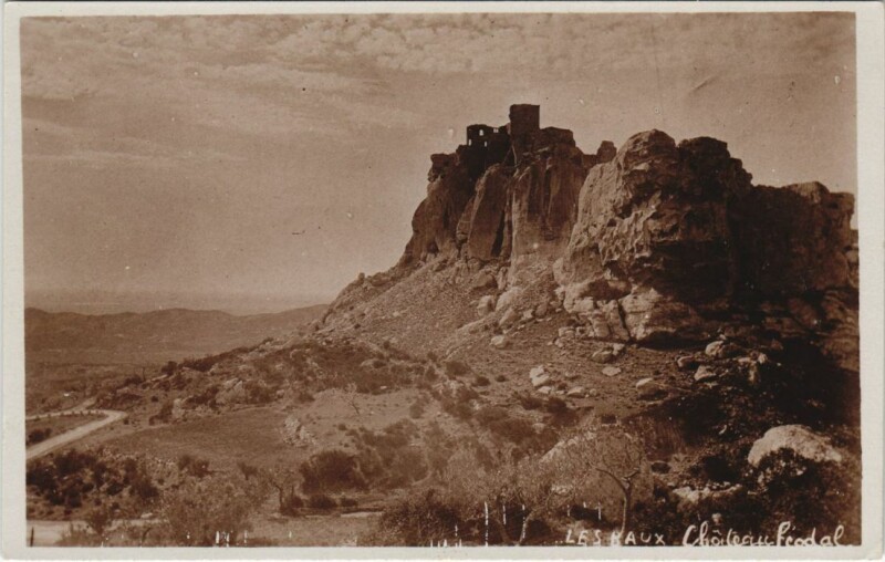 Carte postale ancienne Saint-Veran Les Raux - Chateau-Feodal