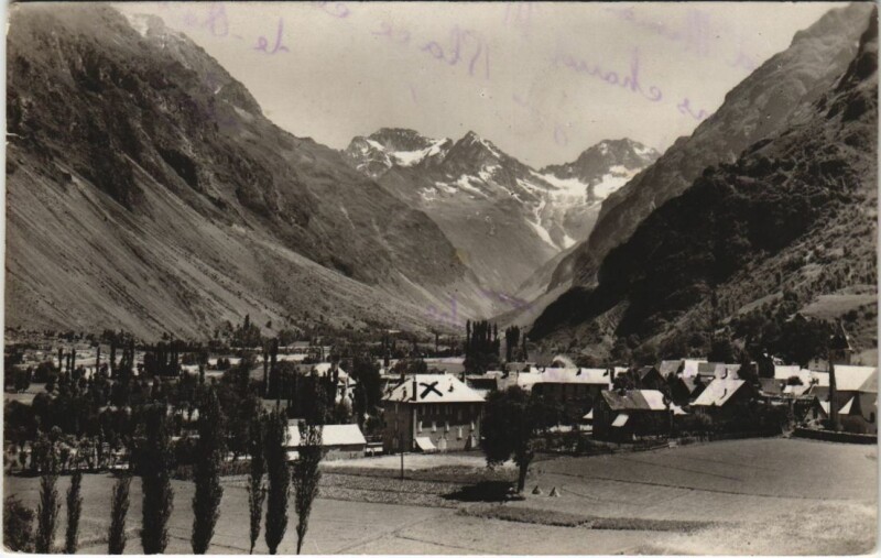 Carte postale ancienne La Chapelle-en-Valgaudemar Vue Generale